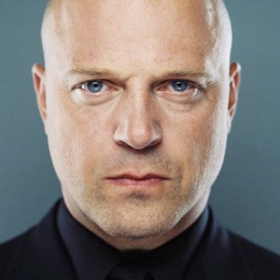 michael-chiklis